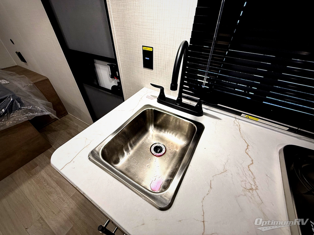 2026 Keystone Springdale Mini 1760BH Photo 10