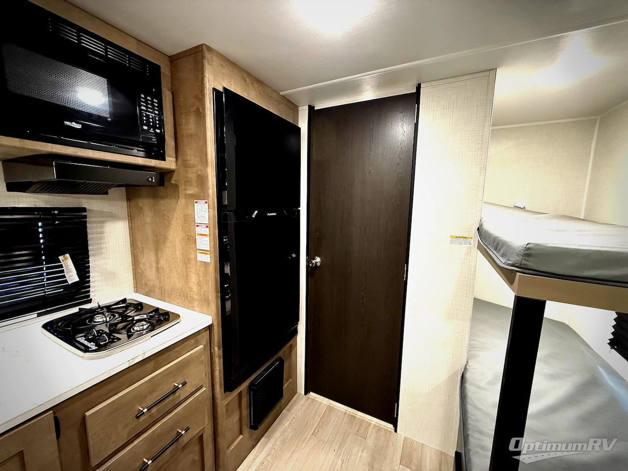 2026 Keystone Springdale Mini 1760BH Photo 13