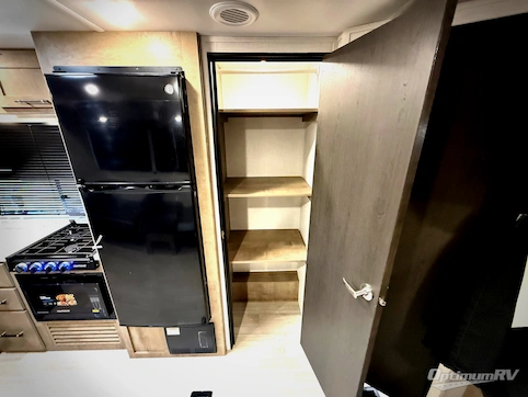 2026 Keystone Springdale Classic 261BHC RV Photo 4