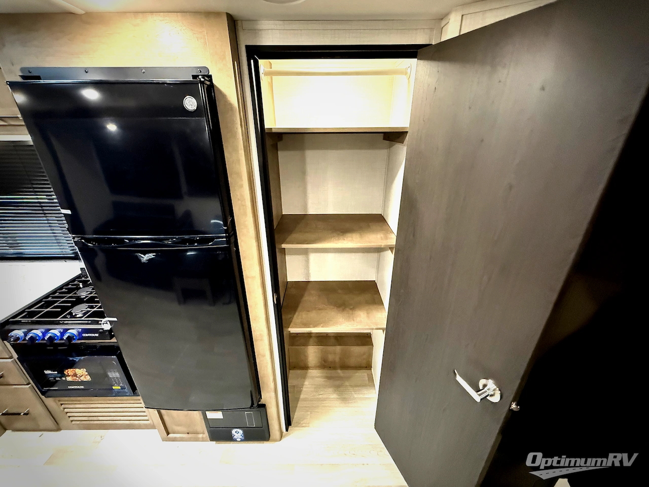 2026 Keystone Springdale Classic 261BHC Photo 12