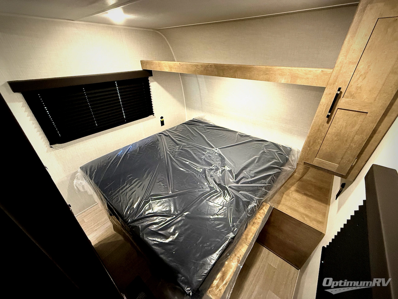 2026 Keystone Springdale Classic 261BHC Photo 7