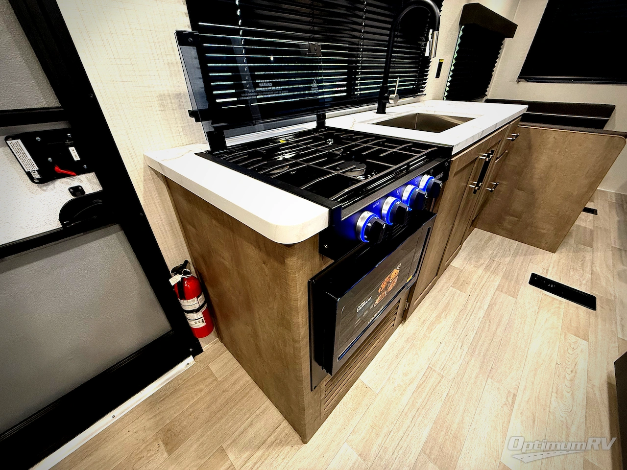 2026 Keystone Springdale Classic 200RLC Photo 11