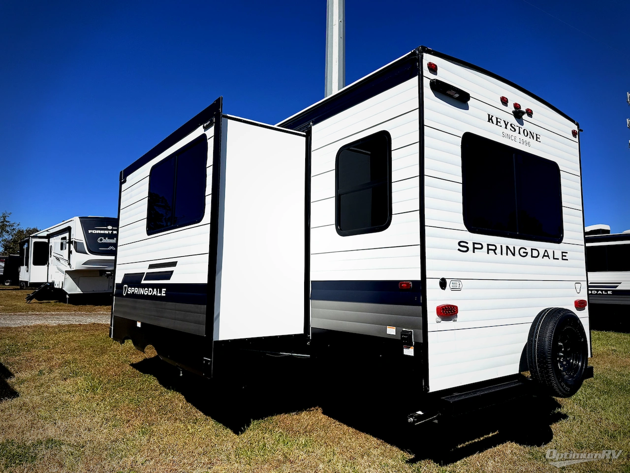 2026 Keystone Springdale Classic 254RDC Photo 3