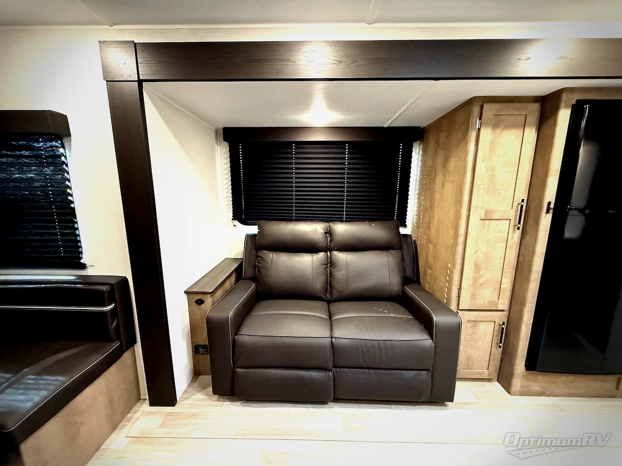 2026 Keystone Springdale Classic 254RDC Photo 7