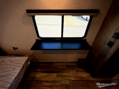 2026 Sunset Park Sun Lite LTD 19RK RV Photo 3