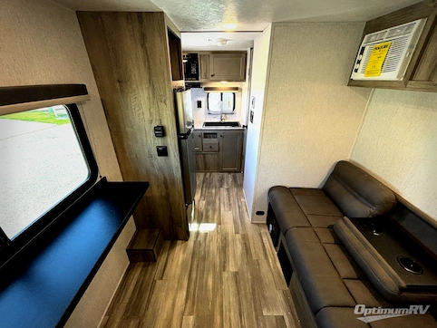 2026 Sunset Park Sun Lite LTD 19RK RV Photo 2