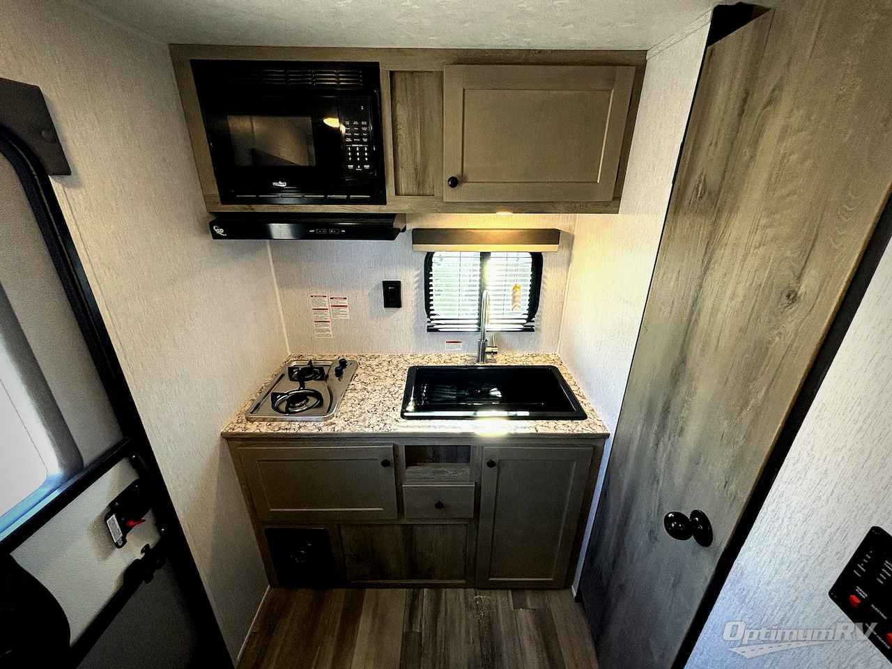 2026 Sunset Park Sun Lite LTD 19RK Photo 9
