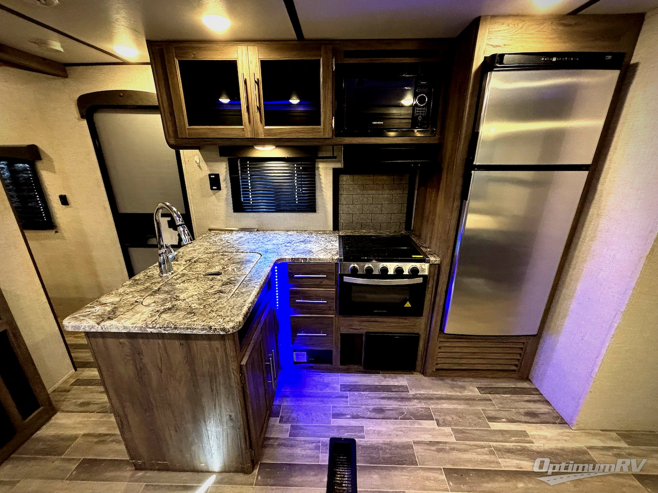 2022 CrossRoads Zinger ZR290KB Photo 6