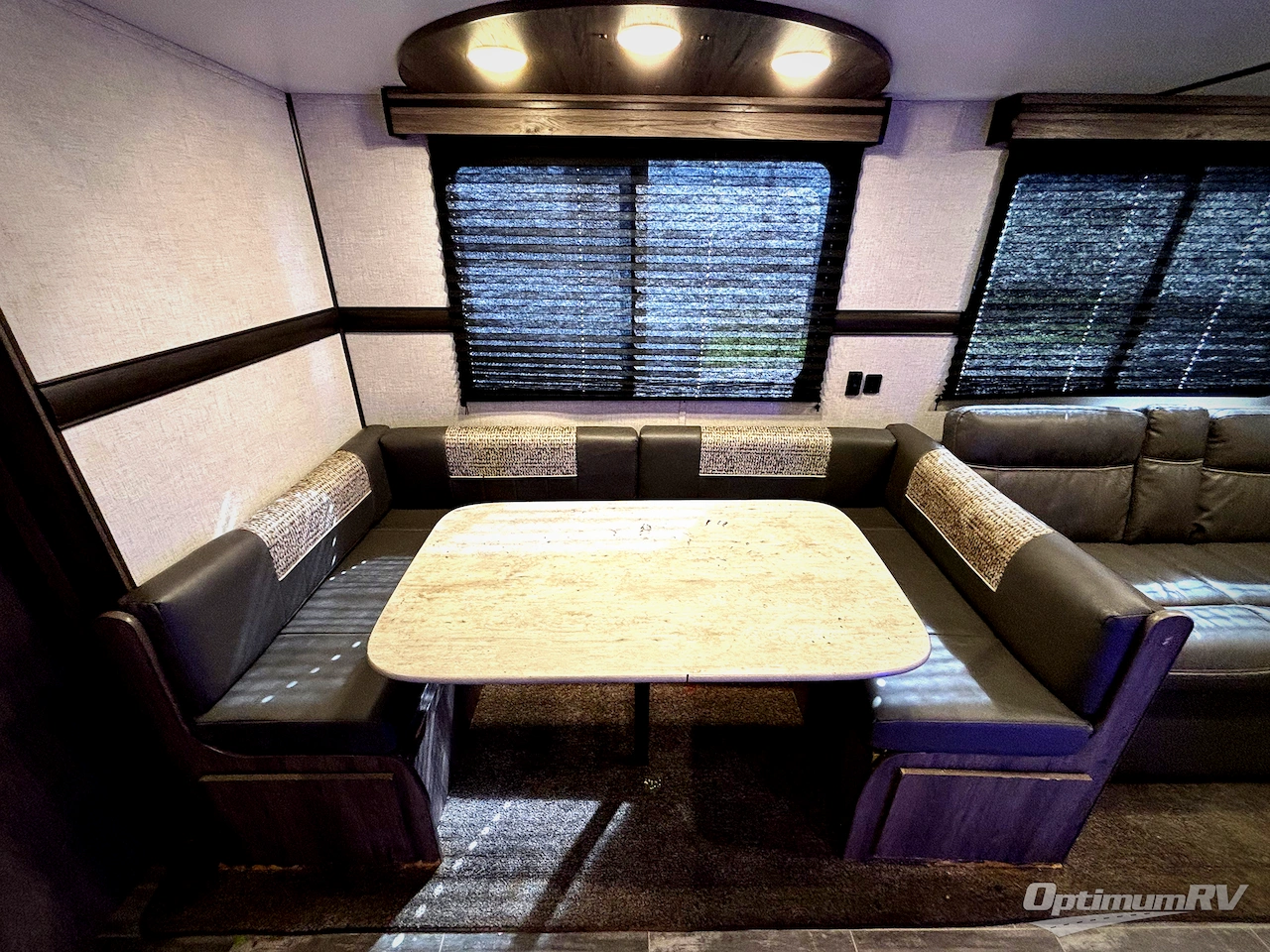 2022 CrossRoads Zinger ZR290KB Photo 11