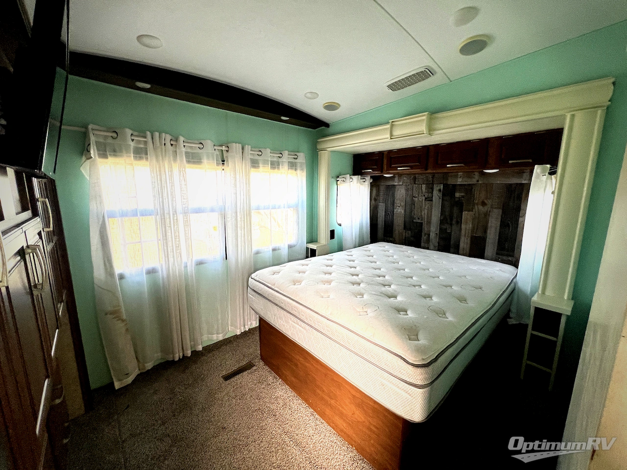 2016 Keystone Montana 3711 FL Photo 20