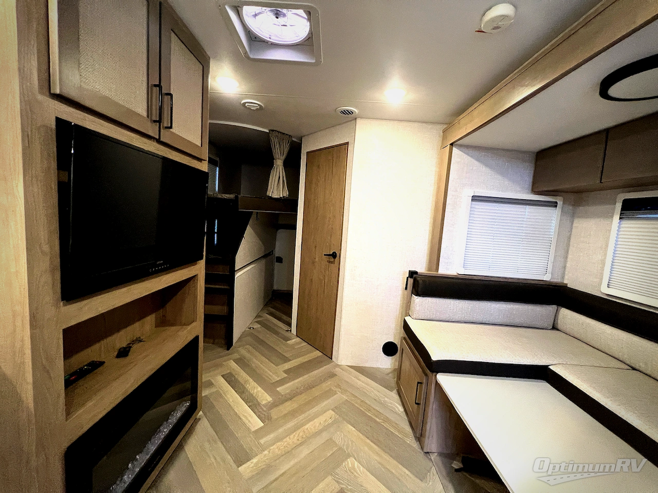 2024 Ember Touring Edition 24MBH Photo 17