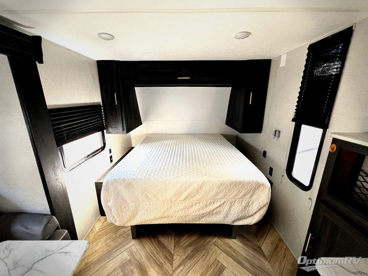 2022 Forest River Ozark 1800QS Photo 7