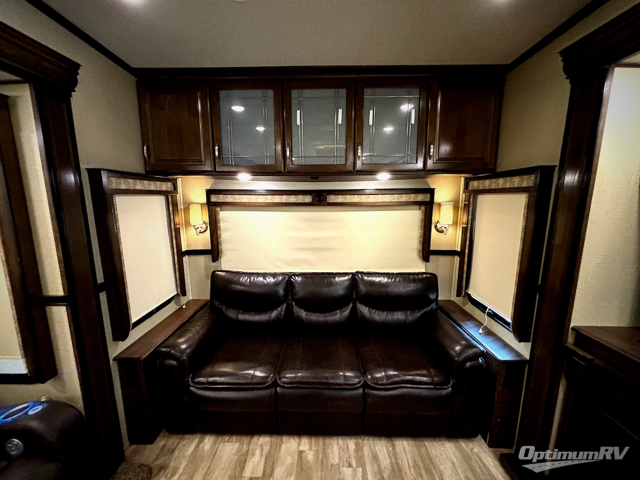 2019 Grand Design Solitude 372WB Photo 19