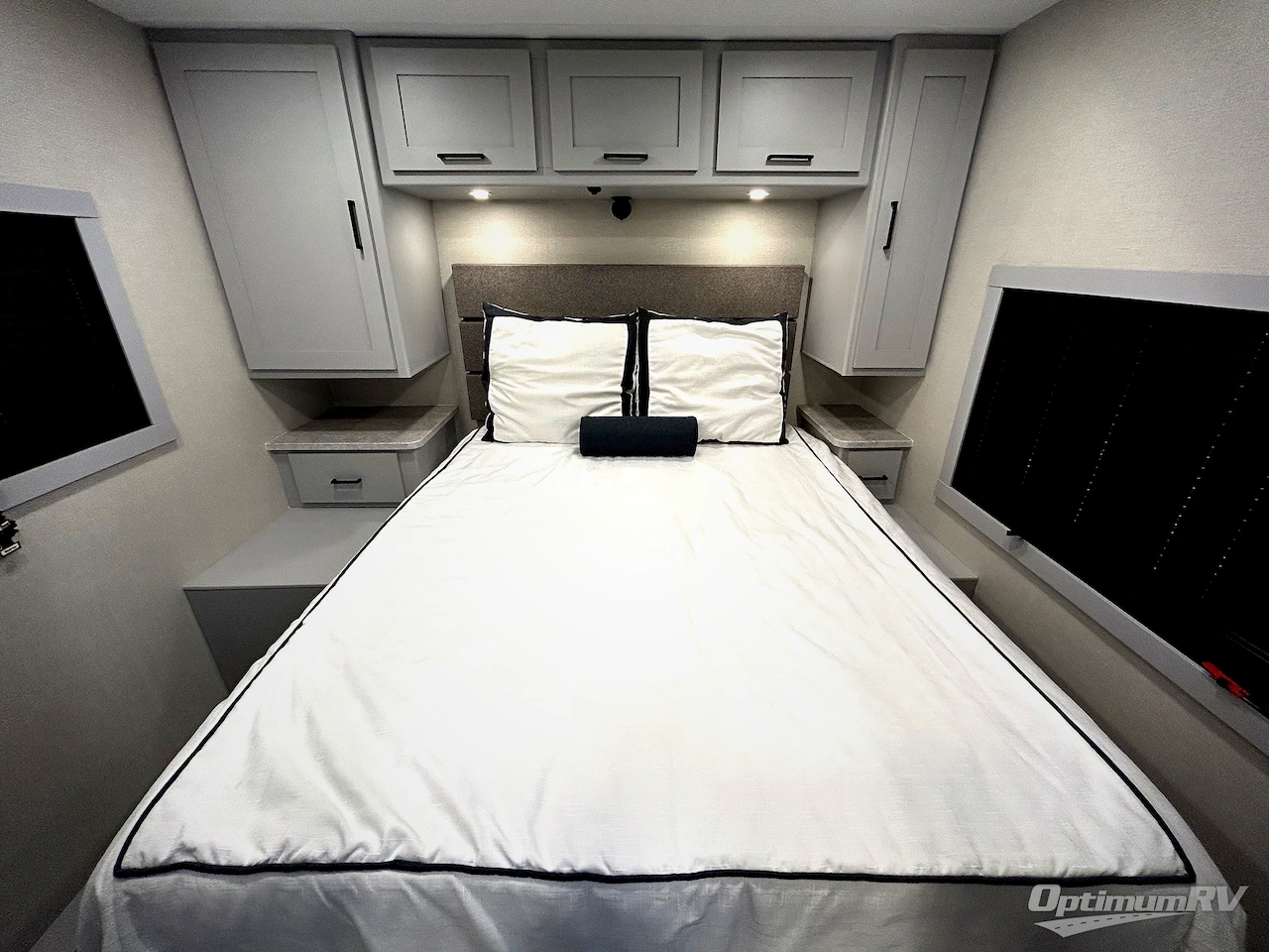 2025 Coachmen Pursuit 27XPS Photo 16