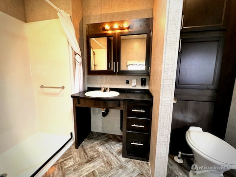 2025 HL Enterprise Hy-Line Premier HY38 RV Floorplan Photo