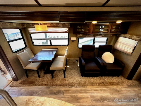 2017 Dutchmen Denali 325RL RV Photo 2