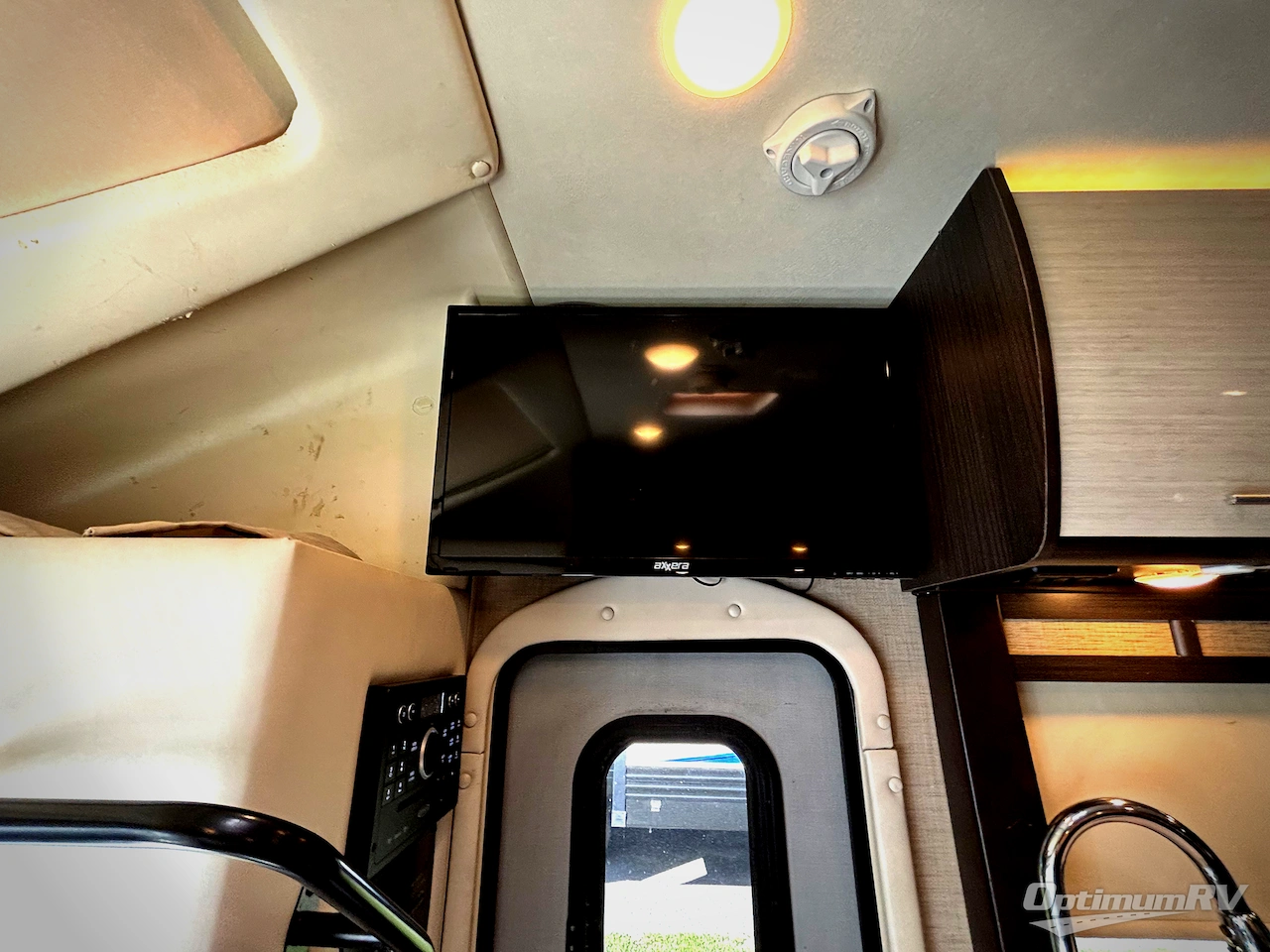 2018 Thor Gemini 23TK Photo 10