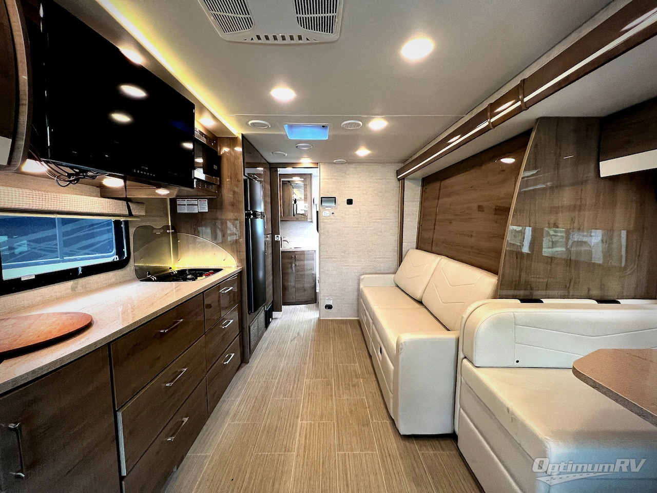 2023 Jayco Melbourne Prestige 24RP Photo 2