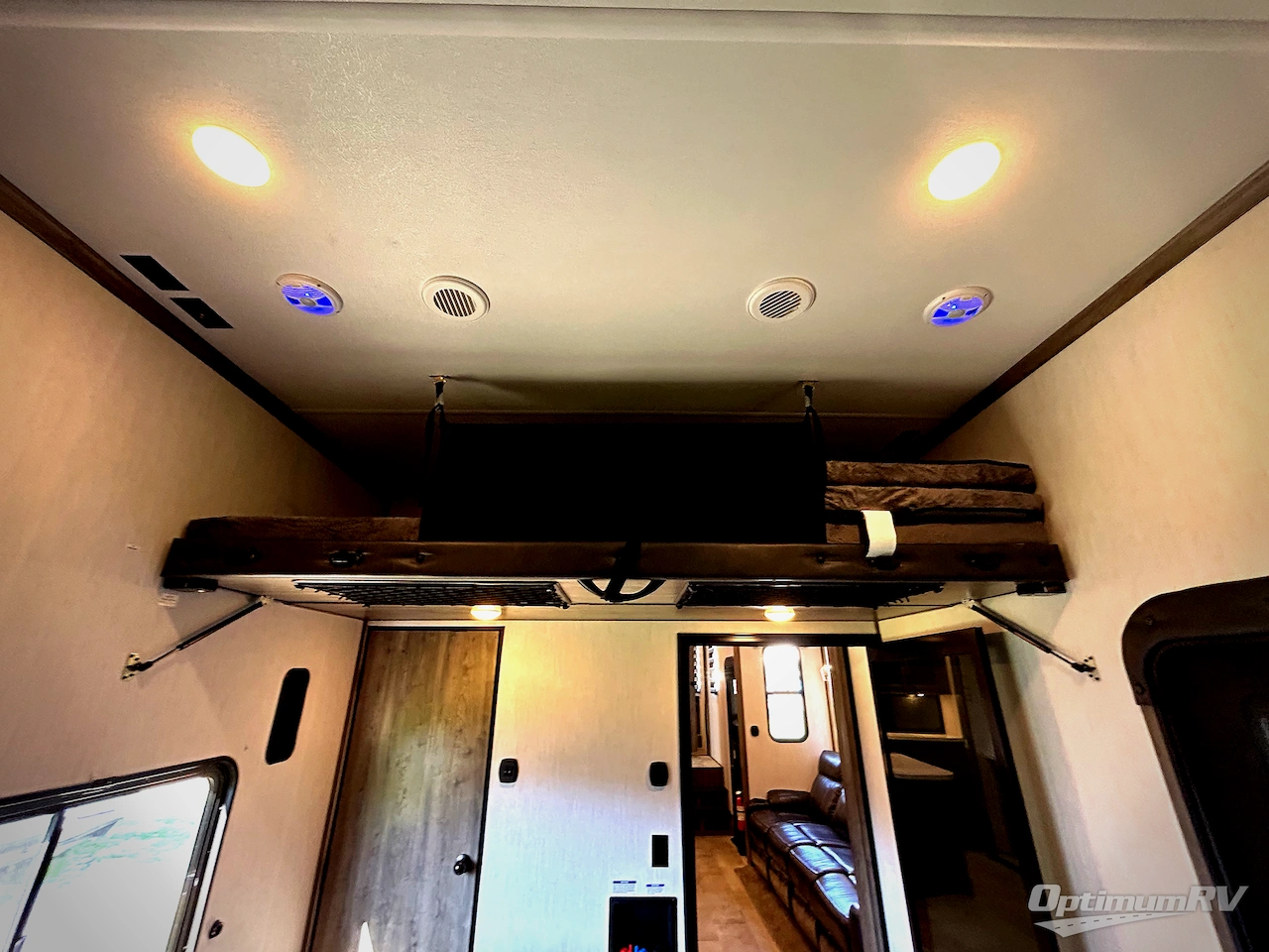 2021 Forest River Vengeance Rogue Armored VGF351G2 Photo 19