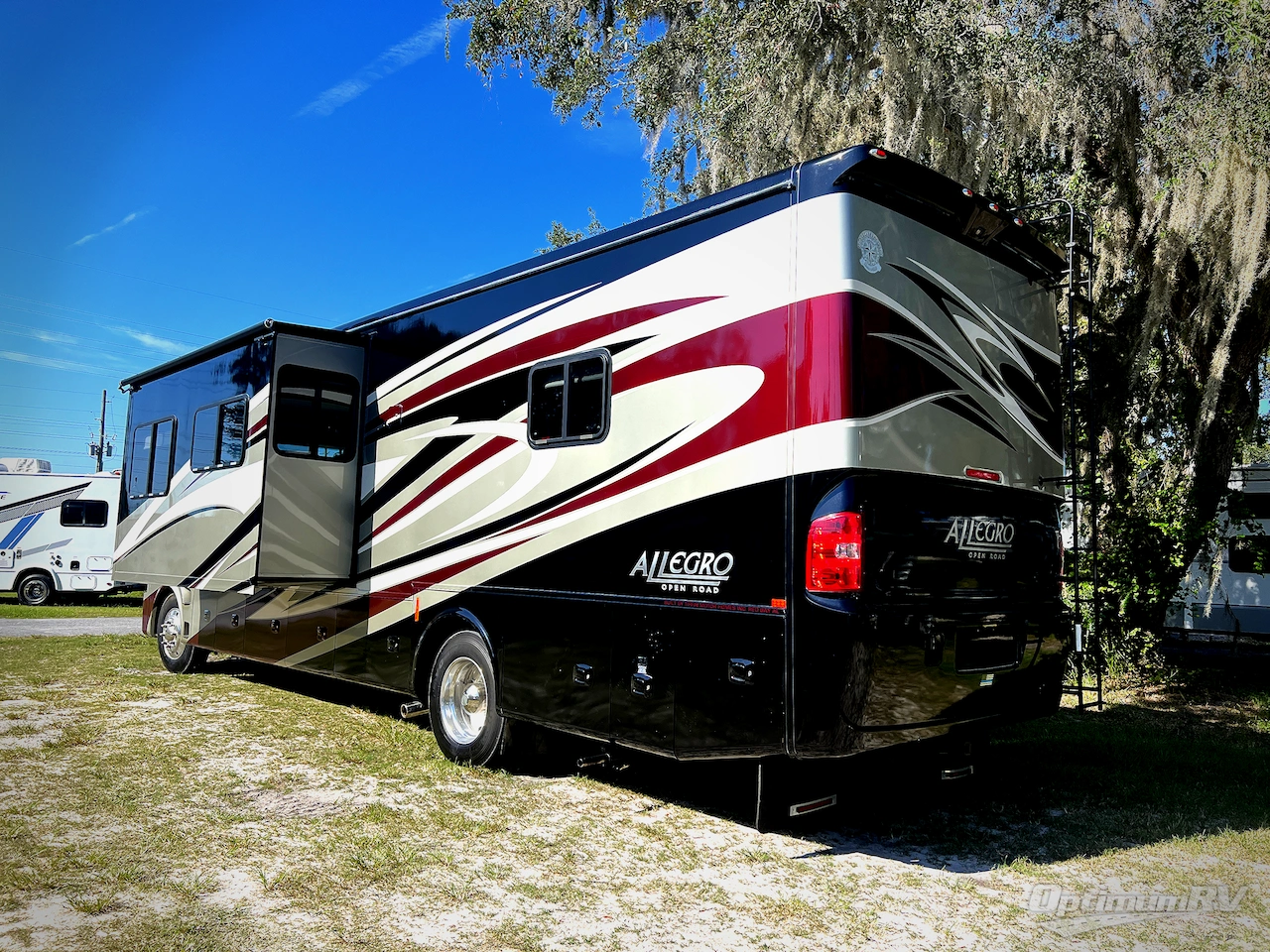 2014 Tiffin Allegro 34 TGA Photo 2