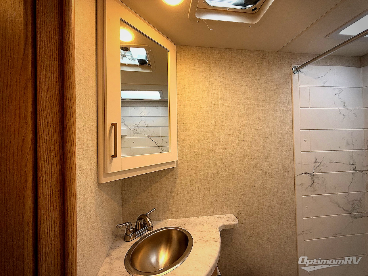 2026 Thor Chateau 22Z Photo 11
