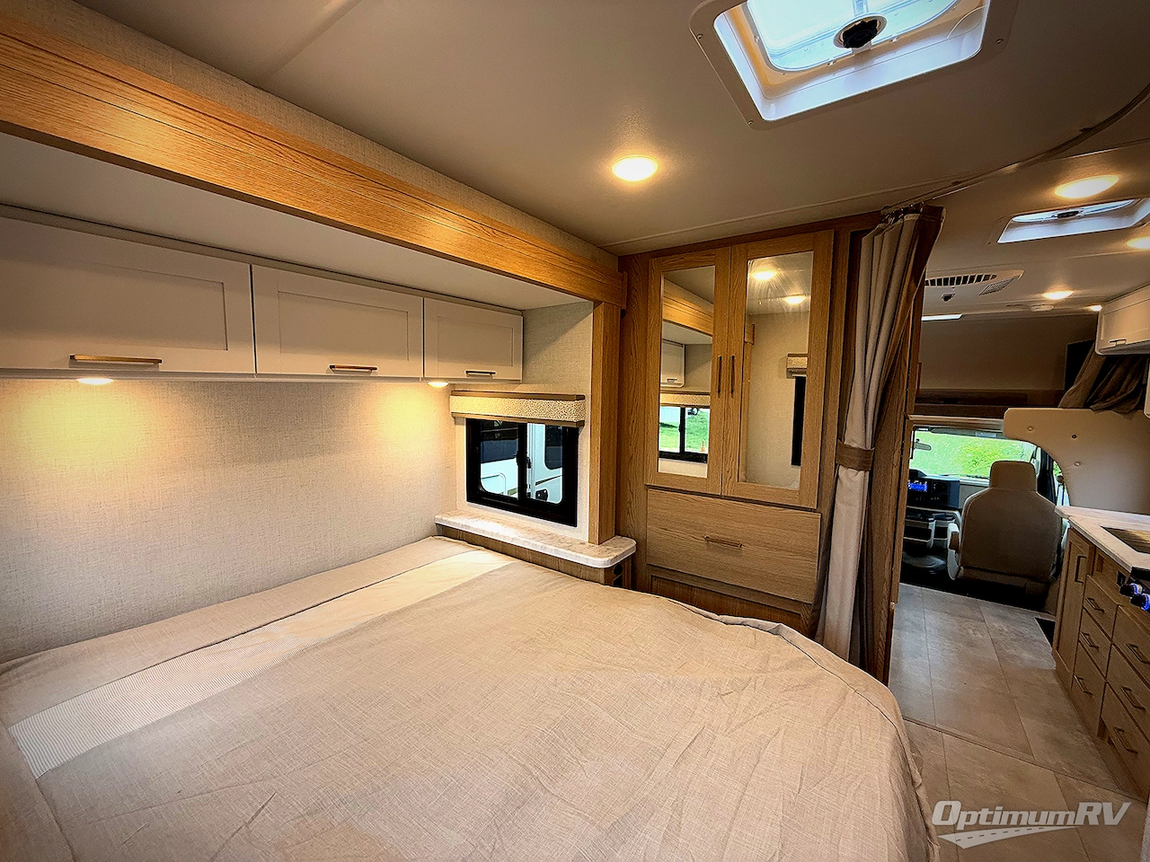 2026 Thor Chateau 22Z Photo 16