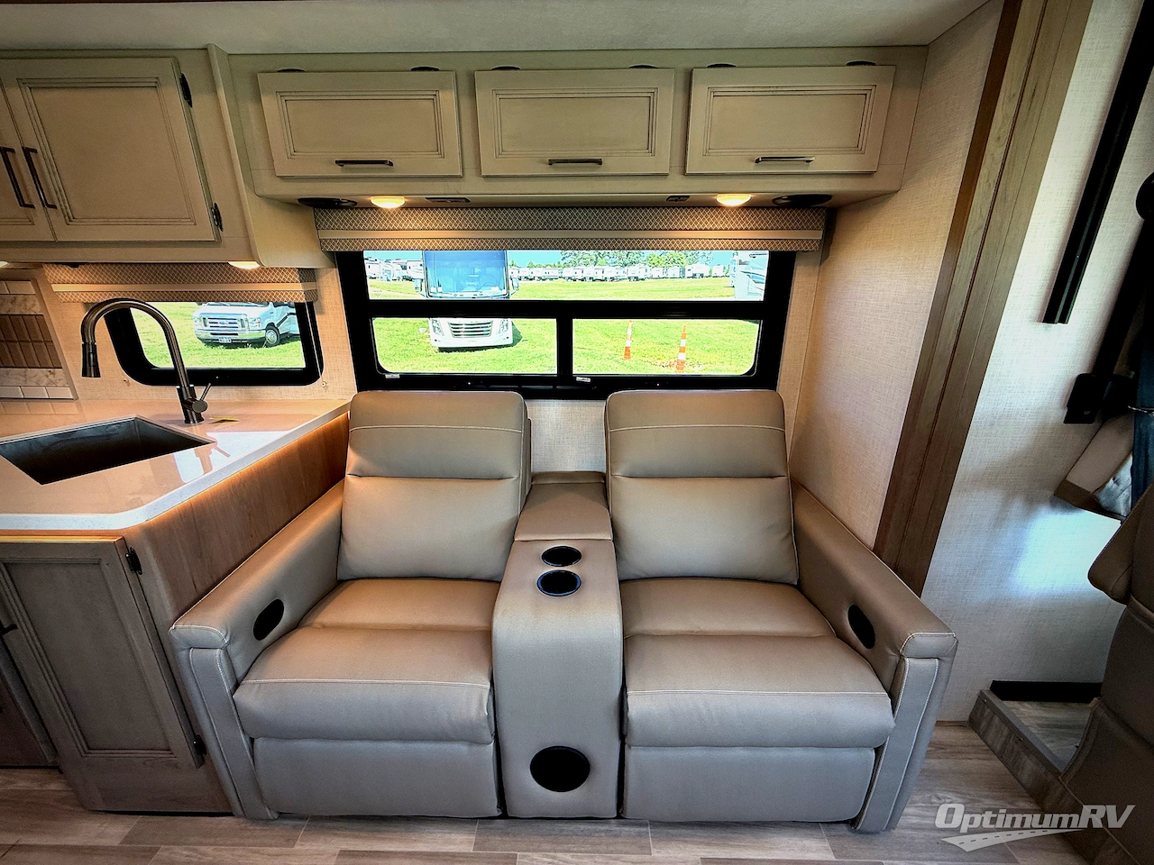 2026 Thor Windsport 29L Photo 3