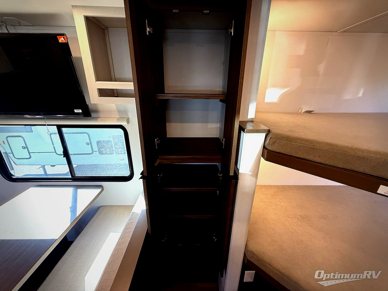 2026 Winnebago Access 25BH Photo 14