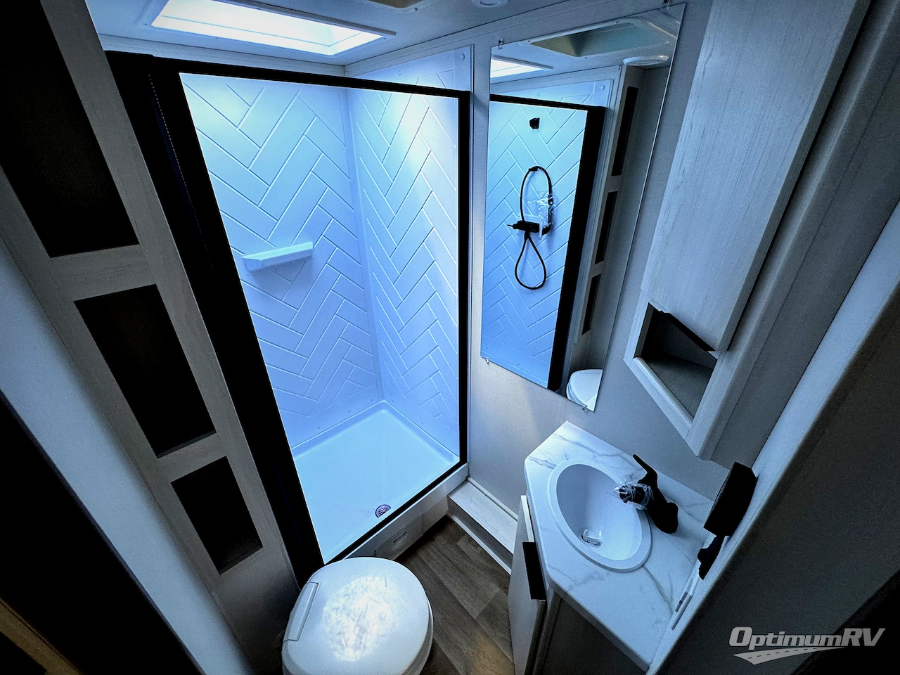 2026 Winnebago Access 25BH Photo 10