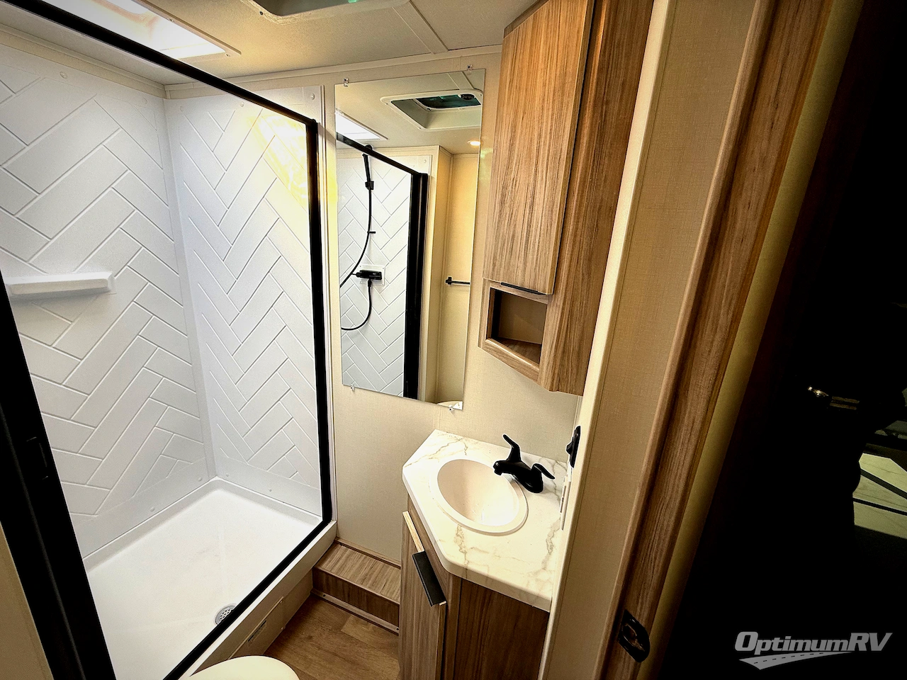 2026 Winnebago Access 18DBH Photo 16