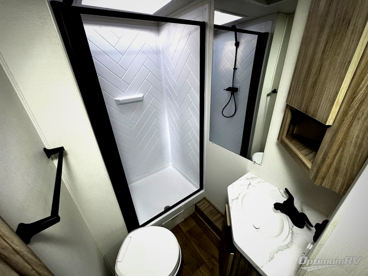 2026 Winnebago Access 18DBH Photo 7