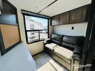 2022 Alliance Paradigm 390MP RV Photo 3