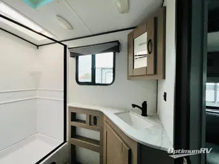 2022 Cruiser Twilight Signature TWS 2800 RV Photo 4