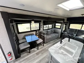 2022 Jayco Jay Flight 34RSBS RV Photo 2