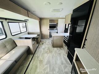 2025 Dutchmen Kodiak Ultra-Lite 270BHSL RV Photo 3