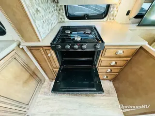 2020 Newmar Bay Star Sport 2813 RV Photo 4