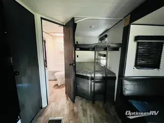 2022 Keystone Hideout 272BH RV Photo 4