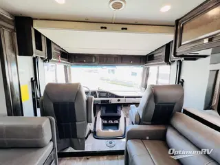 2021 Fleetwood Flair 28A RV Photo 2