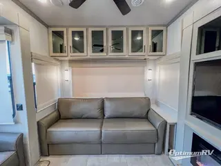 2022 Palomino Columbus 299RL RV Photo 2