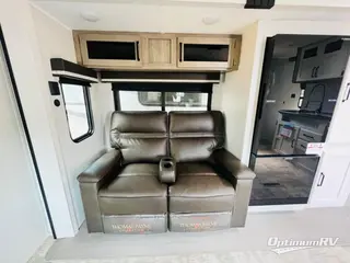 2024 Palomino Puma 25BHS RV Photo 2