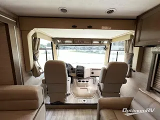 2022 Thor Freedom Traveler 32A RV Photo 4