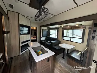 2020 Prime Time Crusader 395BHL RV Photo 2