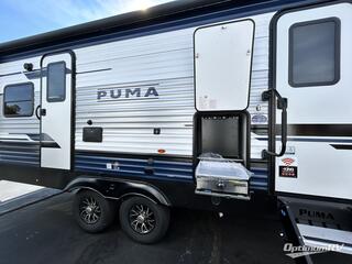 2025 Palomino Puma 26FKDS RV Photo 4