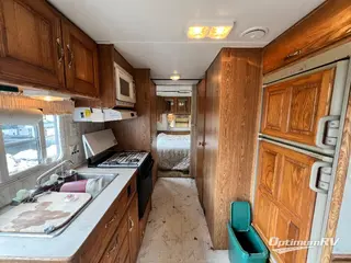 1998 SunnyBrook SunnyBrook 25FS RV Photo 2