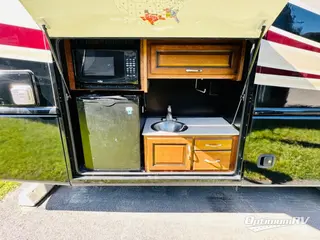 2017 Fleetwood Storm 36D RV Photo 4