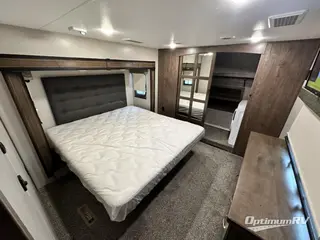 2020 KZ Durango Gold G381REF RV Photo 4