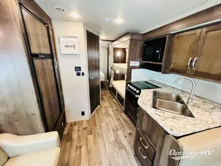 2020 Jayco Redhawk 31F RV Photo 3