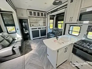 2023 Heartland Torque 350 RV Photo 2