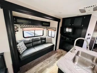 2020 Venture SportTrek 252VRD RV Photo 2