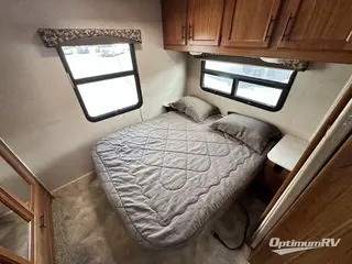 2017 Jayco Redhawk 31XL RV Photo 4